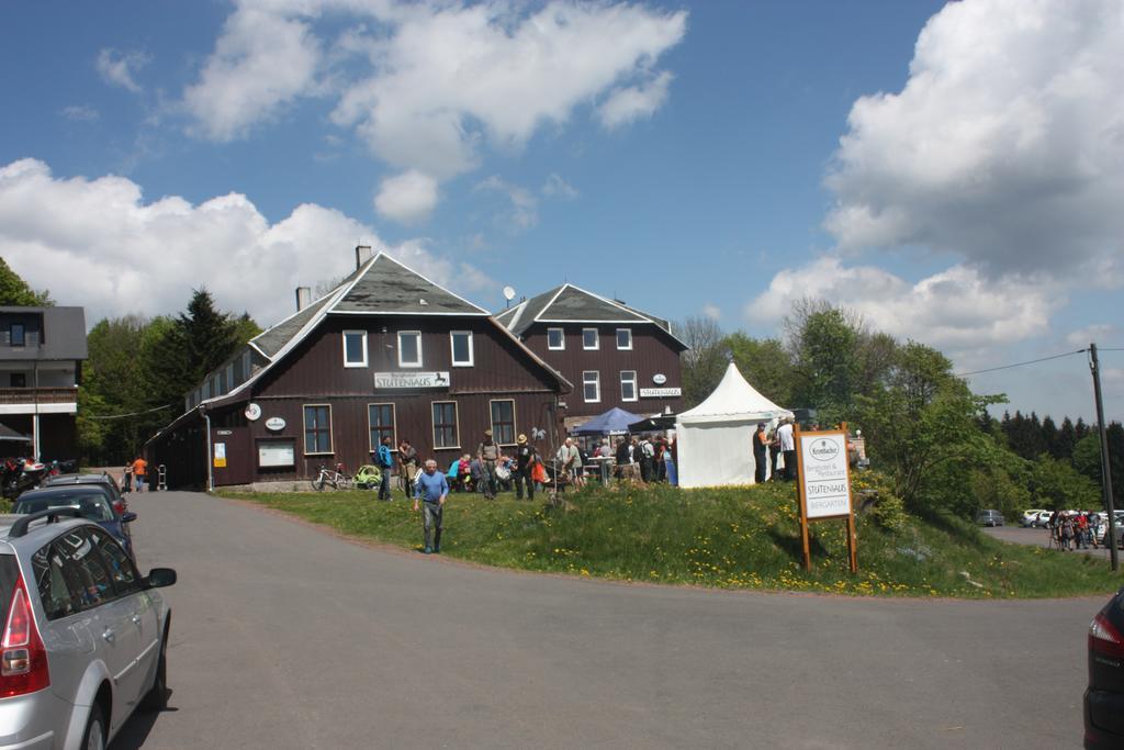 Berghotel Stutenhaus Schmiedefeld am Rennsteig Dış mekan fotoğraf